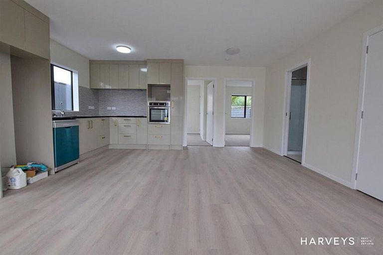 Photo of property in 12 Pleasant Road, Glen Eden, Auckland, 0602