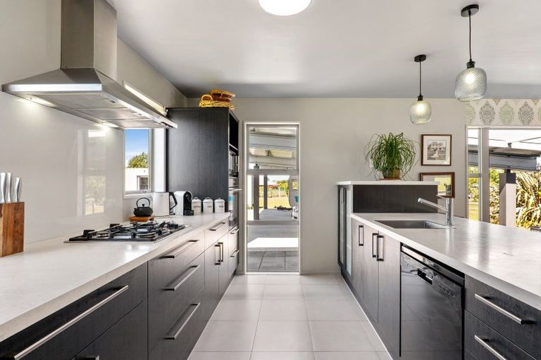 Photo of property in 18 Mchugh Crescent, Darfield, 7510