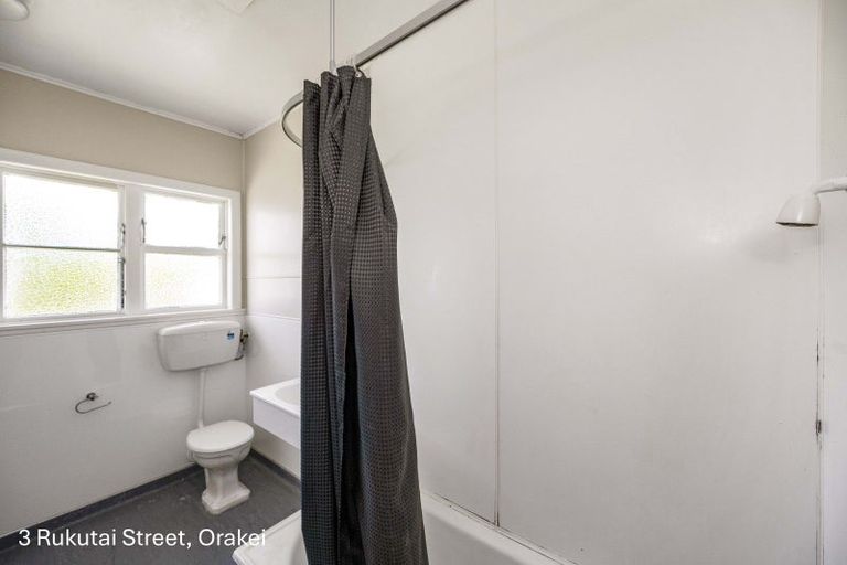 Photo of property in 3 Rukutai Street, Orakei, Auckland, 1071