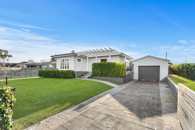 Photo of property in 14 Page Street, Morrinsville, 3300