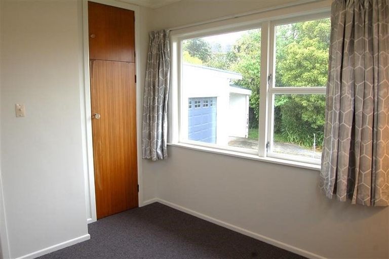 Photo of property in 17 Bedford Grove, Kelson, Lower Hutt, 5010