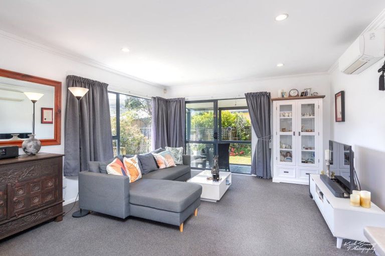Photo of property in 58a Molesworth Street, Taita, Lower Hutt, 5011