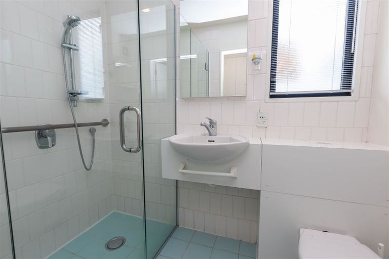 Photo of property in 2/61 Rugby Street, Merivale, Christchurch, 8014