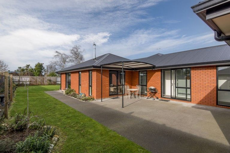 Photo of property in 24 King Street, Coalgate, 7673