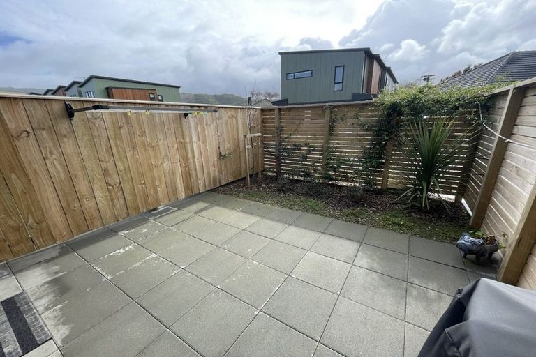 Photo of property in 5/7 Johnston Grove, Taita, Lower Hutt, 5011