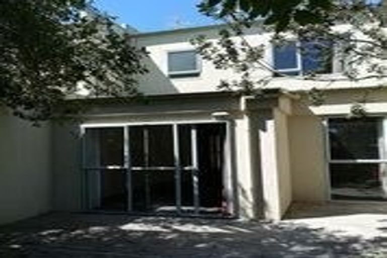 Photo of property in 7/351 West Coast Road, Glen Eden, Auckland, 0602