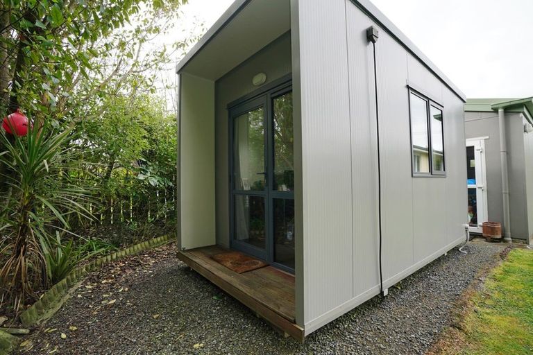 Photo of property in 9 Allan Street, Otatara, Invercargill, 9879