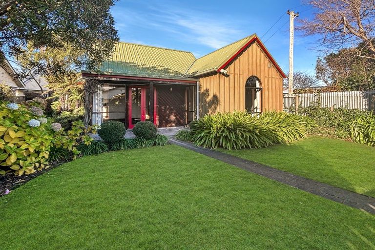 Photo of property in 18a Conway Street, Somerfield, Christchurch, 8024
