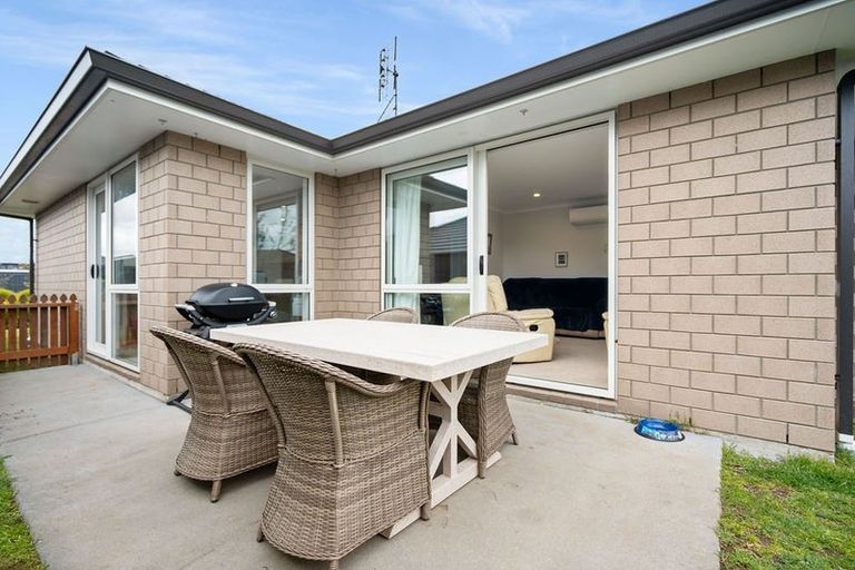 Photo of property in 87 Sentinel Avenue, Omokoroa, 3114