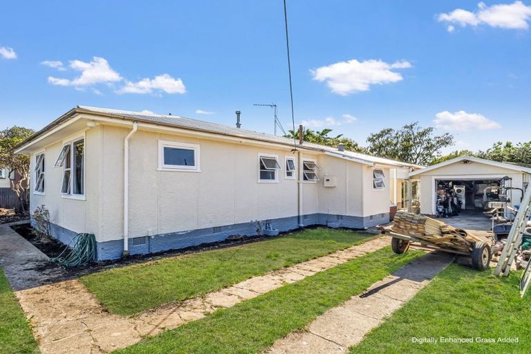 Photo of property in 4 Suther Street, Waverley, 4510