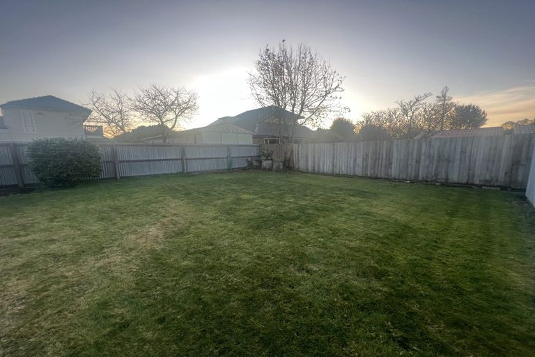 Photo of property in 43 Carruthers Street, Ilam, Christchurch, 8041