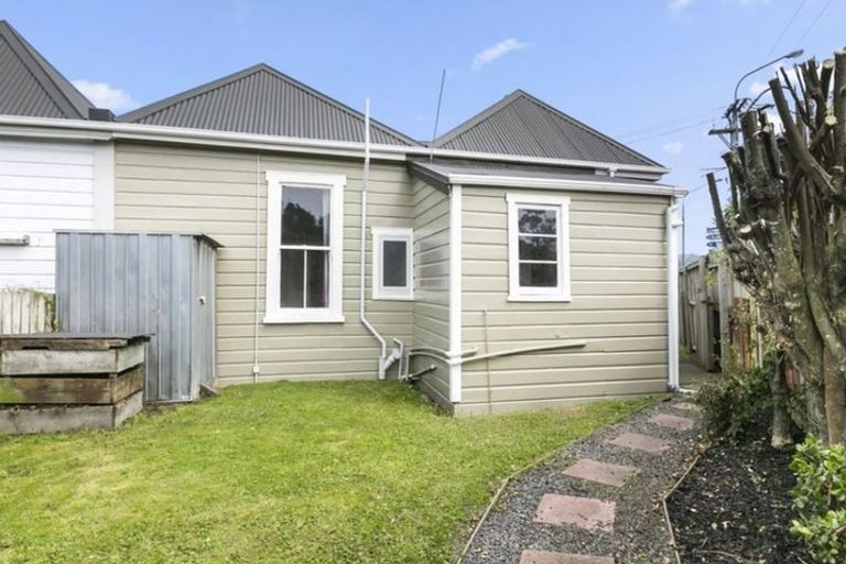 Photo of property in 1 Queens Drive, Saint Kilda, Dunedin, 9012