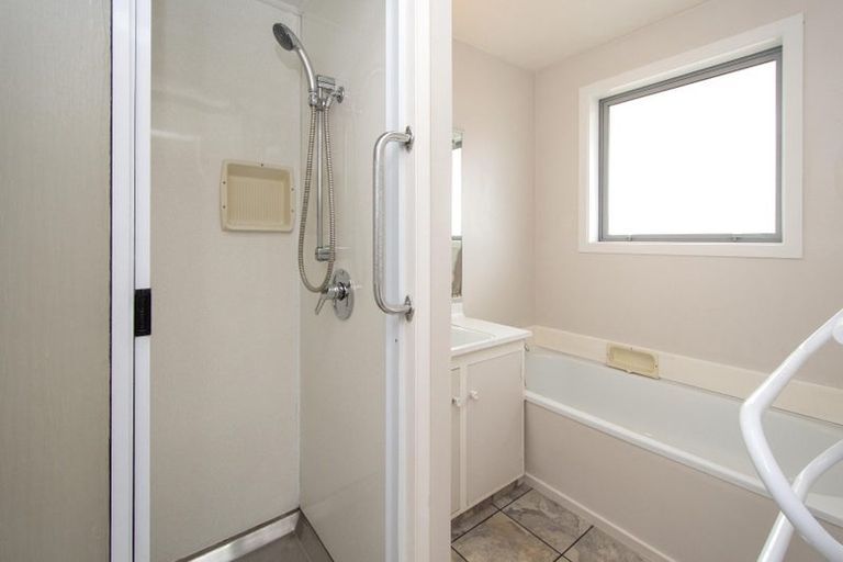 Photo of property in 1/363 Withells Road, Avonhead, Christchurch, 8042