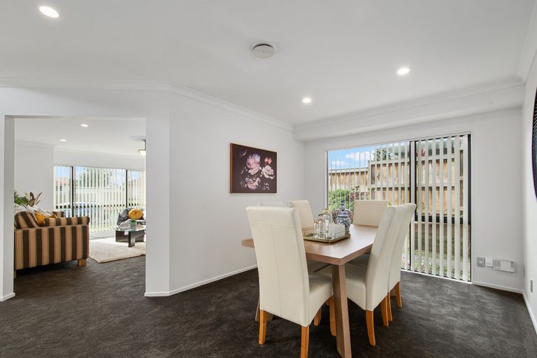 Photo of property in 3 Parani Court, Te Atatu Peninsula, Auckland, 0610