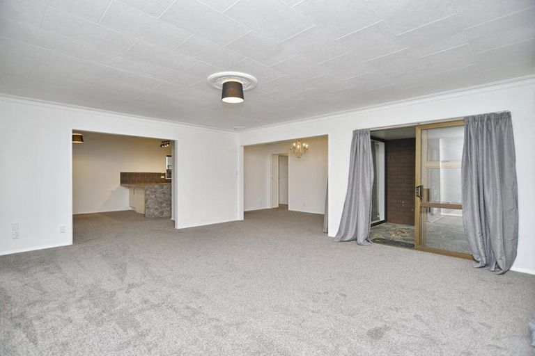 Photo of property in 142 White Street, Rangiora, 7400