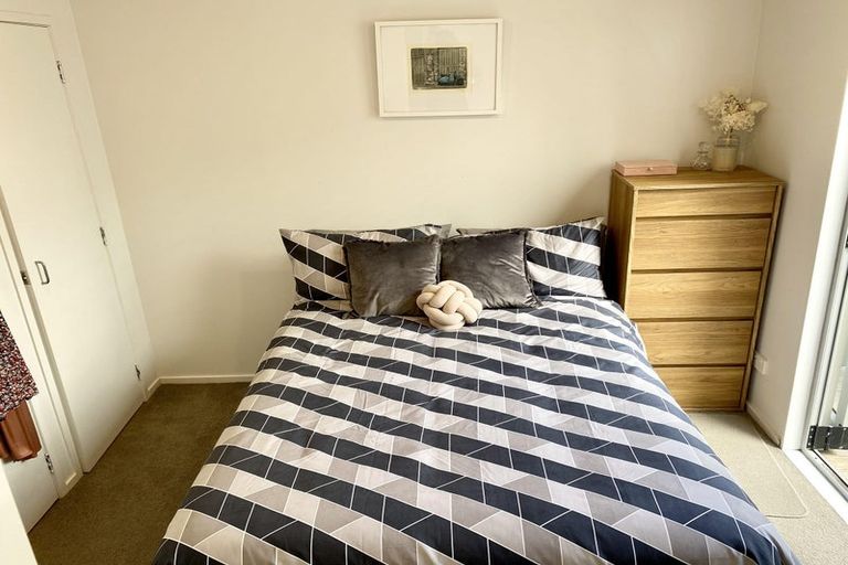 Photo of property in 325/26 Morningside Drive, Morningside, Auckland, 1025