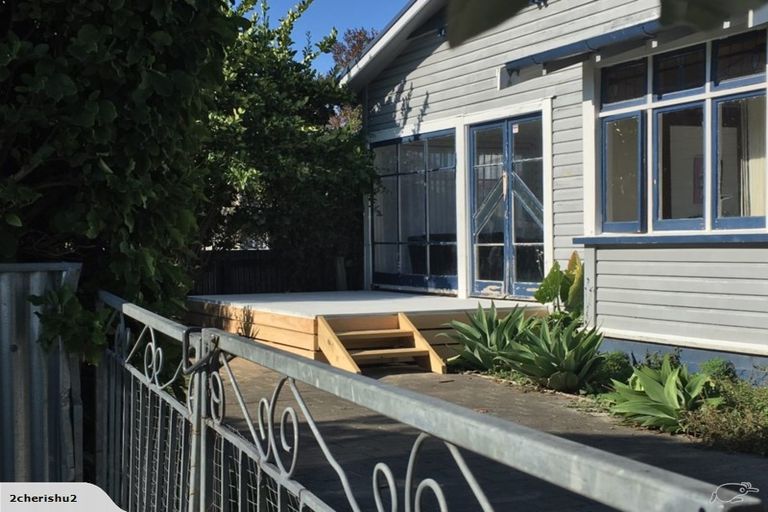 Photo of property in 1/388 Gloucester Street, Taradale, Napier, 4112