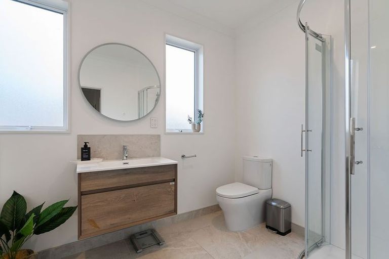 Photo of property in 3 Makara Road, Karori, Wellington, 6012