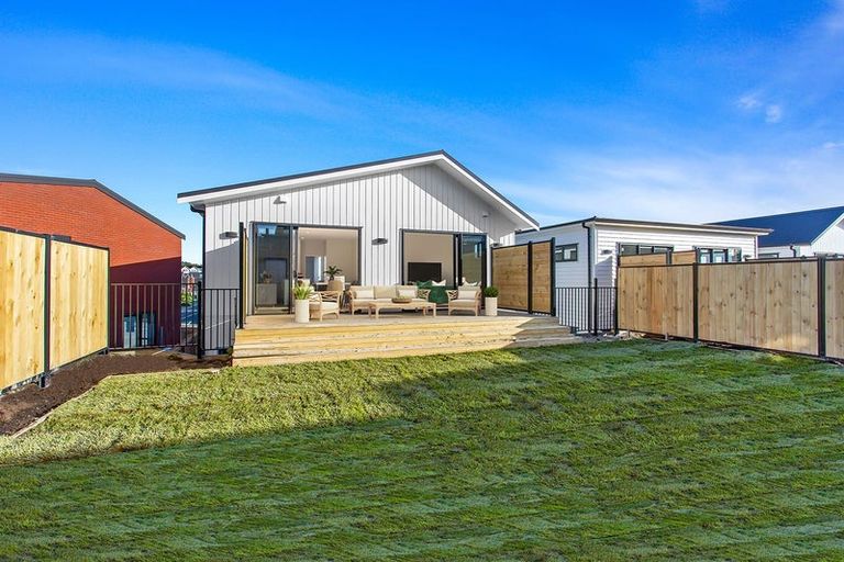 Photo of property in 7 Roundel Crescent, Whenuapai, Auckland, 0618