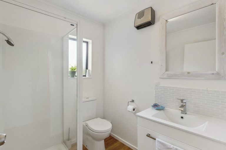 Photo of property in 30a Rata Road, Raumati Beach, Paraparaumu, 5032