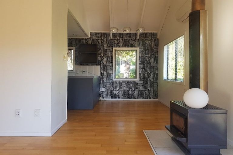 Photo of property in 59 Pemberton Avenue, Bayview, Auckland, 0629