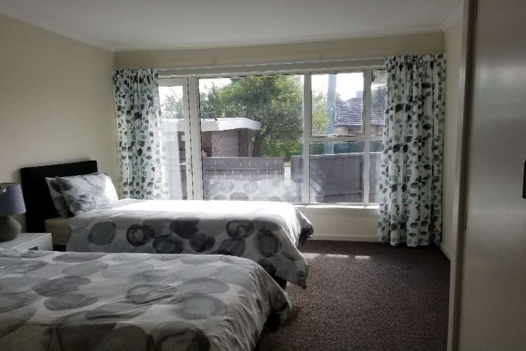 Photo of property in 1/164 Blighs Road, Strowan, Christchurch, 8052