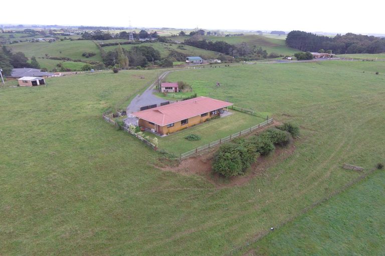 Photo of property in 41 Bone Road, Huntly, 3772