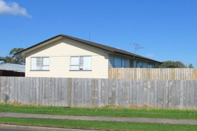 Photo of property in 16 Palermo Place, Clover Park, Auckland, 2023