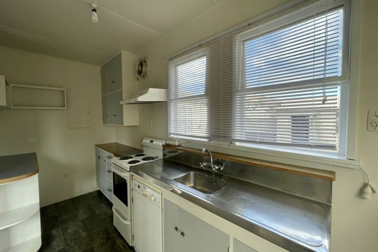 Photo of property in 34 Toi Street, Tawhero, Whanganui, 4501