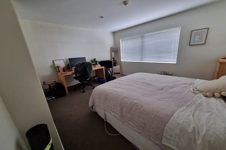 Photo of property in Zenith Apartments, 201/10 Fox Street, Parnell, Auckland, 1052