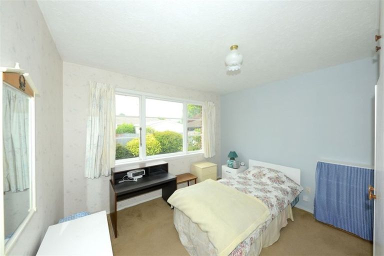 Photo of property in 1/28 Tintern Avenue, Avonhead, Christchurch, 8042