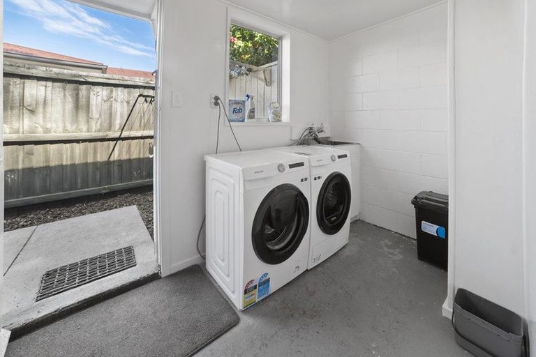 Photo of property in 1/649 Main North Road, Belfast, Christchurch, 8051