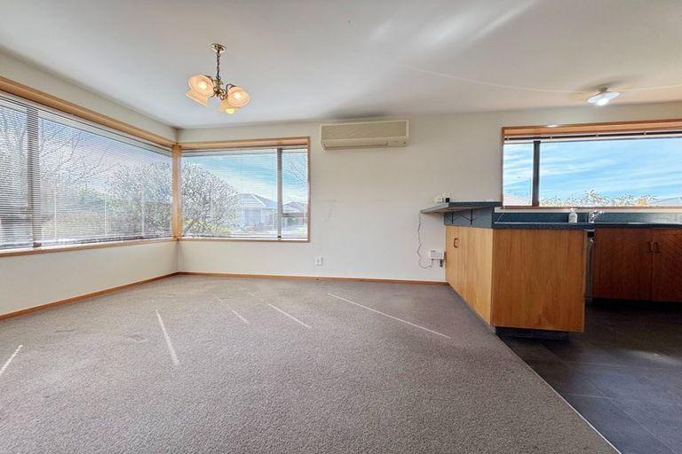 Photo of property in 2/24 Kintyre Drive, Broomfield, Christchurch, 8042