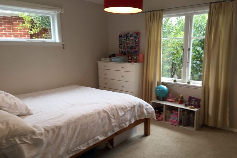 Photo of property in 14 Jellicoe Street, Greytown, 5712