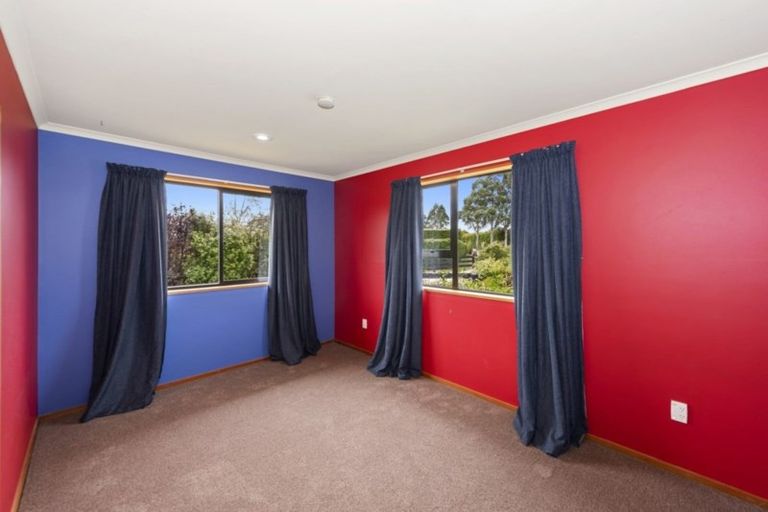 Photo of property in 43 Weld Street, Oxford, 7430