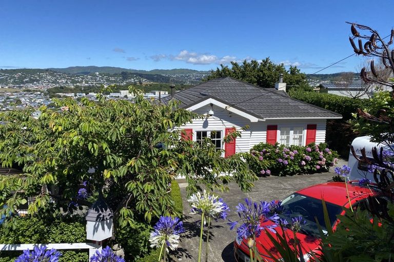 Photo of property in 99 Otaki Street, Miramar, Wellington, 6022