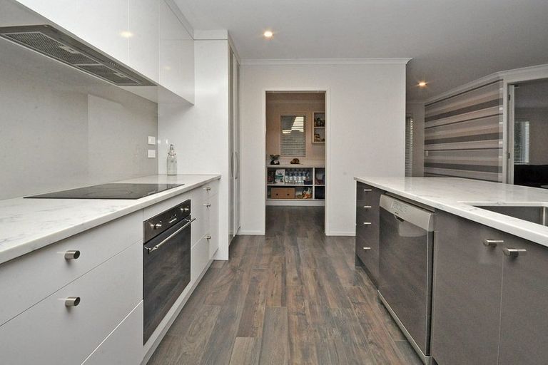 Photo of property in 188 Helenslee Road, Pokeno, 2472