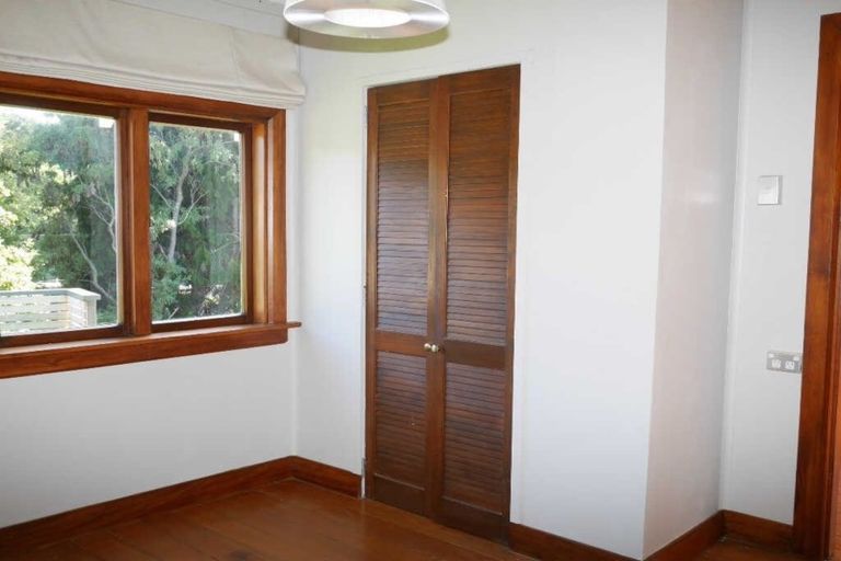 Photo of property in 62 Renown Road, Raumati South, Paraparaumu, 5032