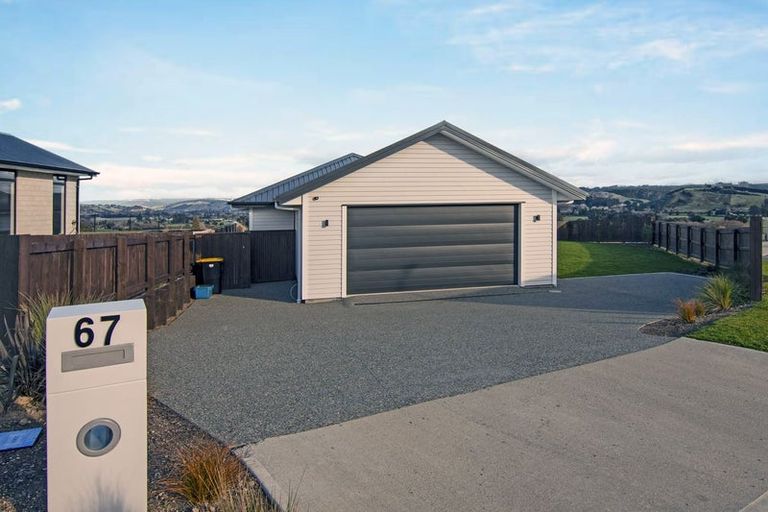 Photo of property in 67 Katania Heights, Brightwater, 7022