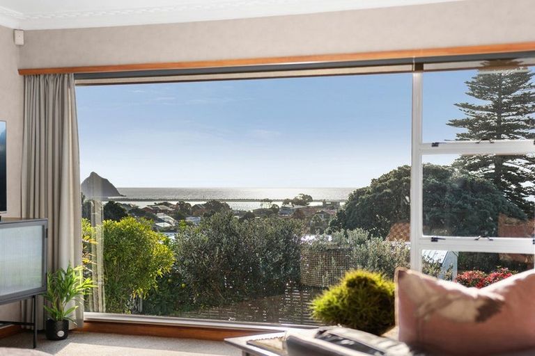 Photo of property in 410 Devon Street West, Lynmouth, New Plymouth, 4310
