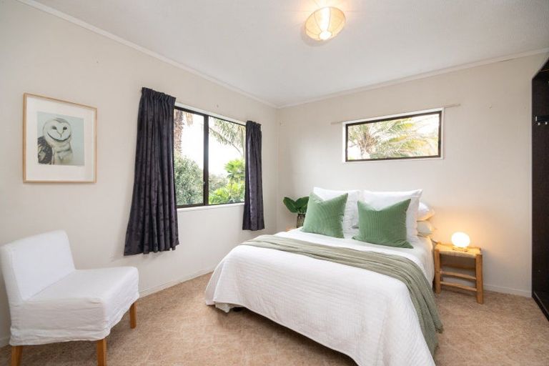 Photo of property in 279 Clifton Road, Te Awanga, 4102