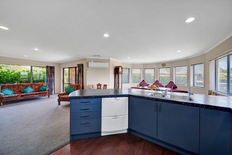 Photo of property in 7b Faber Place, Inglewood, 4330