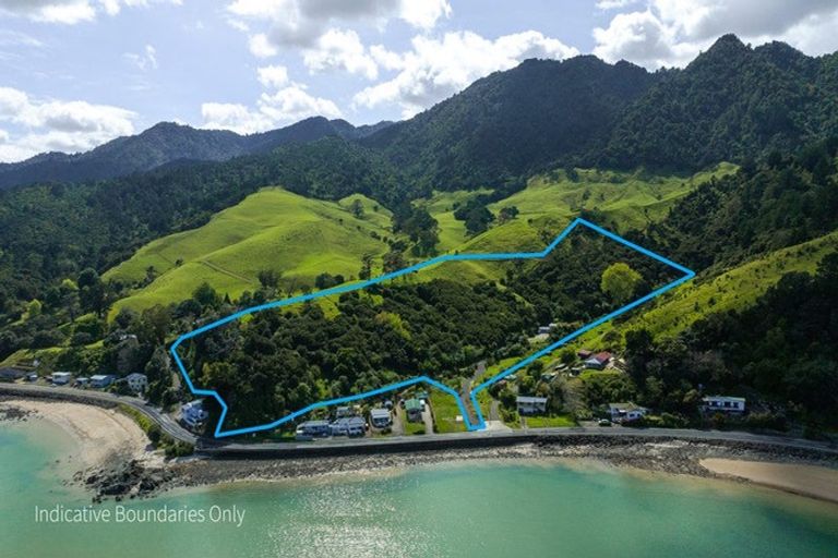 Photo of property in 142a Thames Coast Sh25 Road, Whakatete Bay, Thames, 3575