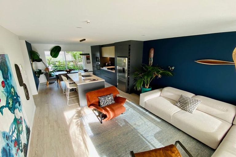 Photo of property in 2/4 Jutland Road, Hauraki, Auckland, 0622