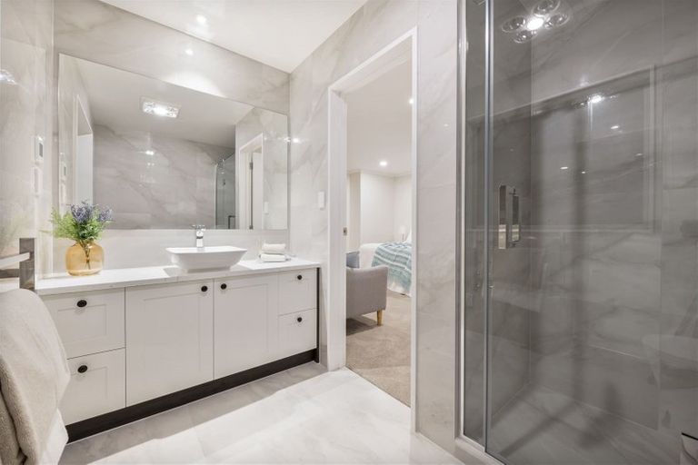 Photo of property in 92 Tir Conaill Avenue, Flat Bush, Auckland, 2019