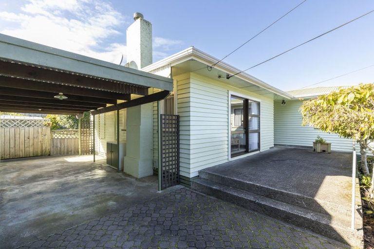 Photo of property in 85 Bayly Road, Blagdon, New Plymouth, 4310