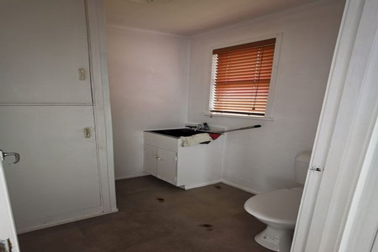 Photo of property in 4 Marybeth Place, Rosehill, Papakura, 2113