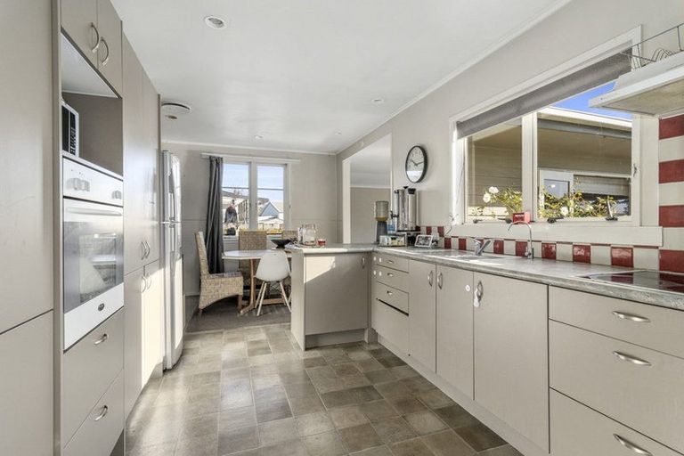 Photo of property in 37 Bader Street, Bader, Hamilton, 3206