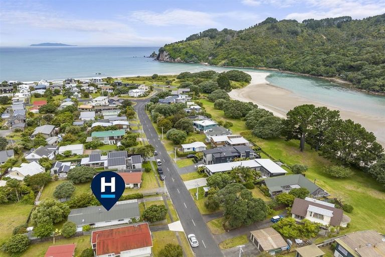 Photo of property in 218 Patuwai Drive, Whangamata, 3620