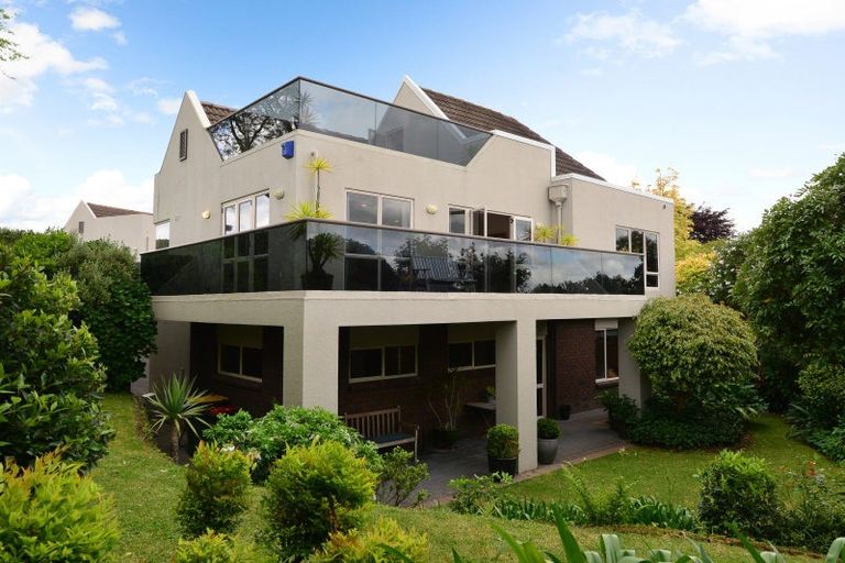 Photo of property in 66 Saint Andrews Terrace, St Andrews, Hamilton, 3200